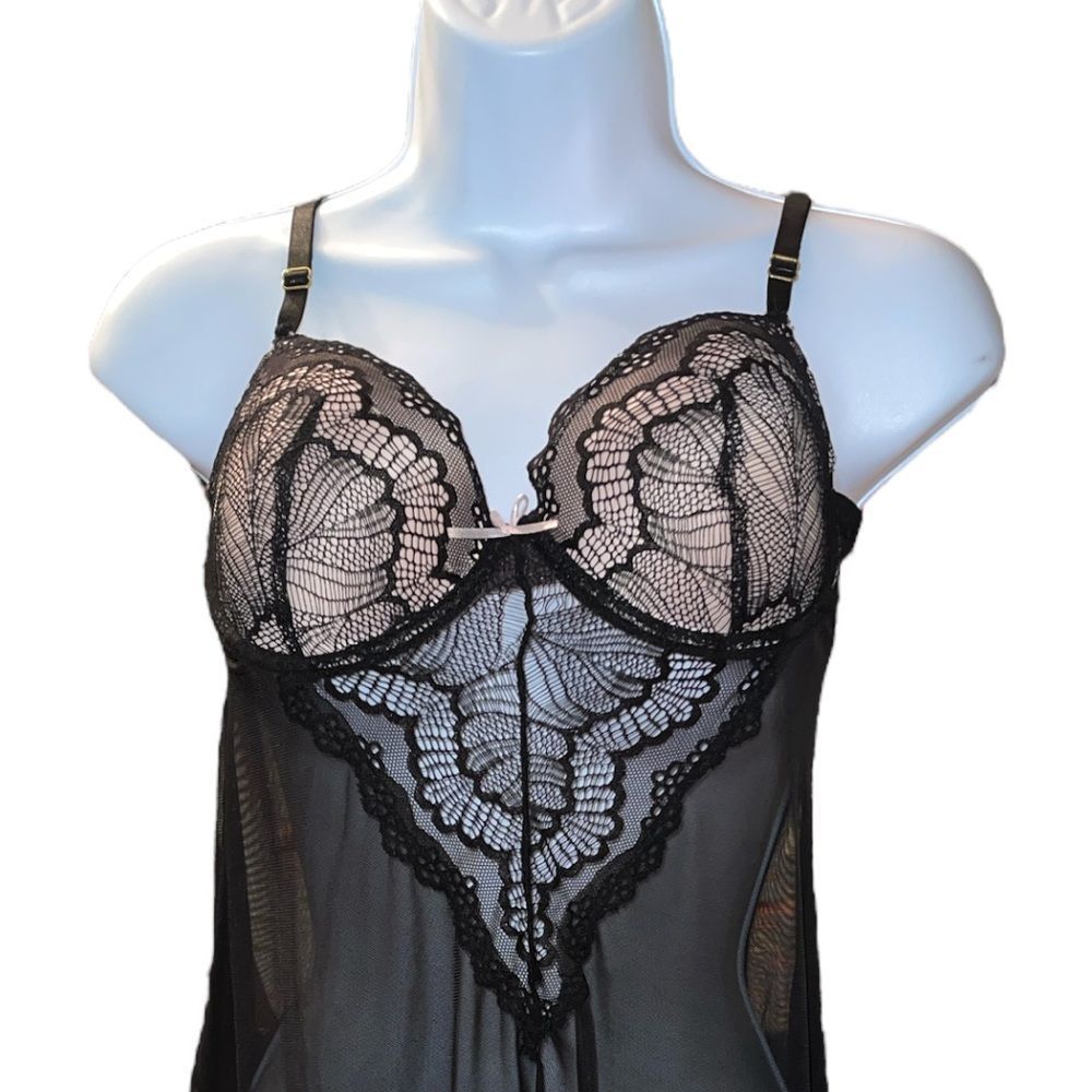 Black Negligee - Picture 2 of 7